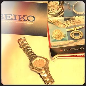 Seiko Watch w/REAL DIAMONDS - original receipt!